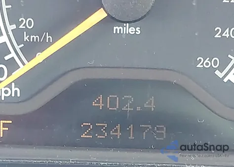 1999 Mercedes-Benz E 320 из США, поврежденный, VIN WDBJF65H8XA848568